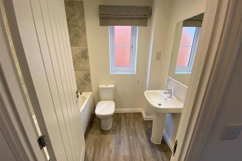 undefined, Highbrook Way, Lydney GL15