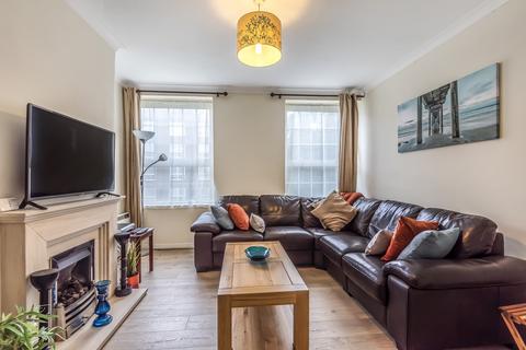 3 bedroom flat to rent, Gifford House Eastney Street Greenwich SE10