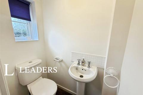 3 bedroom detached house to rent, Bannister Close, Stoke-on-Trent, Staffordshire, ST4