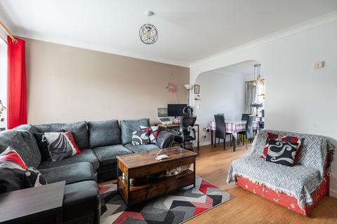 3 bedroom semi-detached house for sale, Old Market Close, Acle