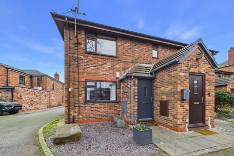 2 bedroom flat to rent, London Road, Stockton Heath, WA4