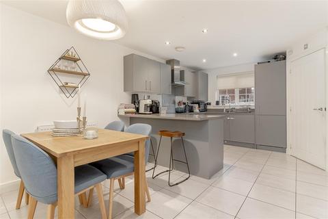 3 bedroom semi-detached house for sale, Moseley Beck Lane, Leeds