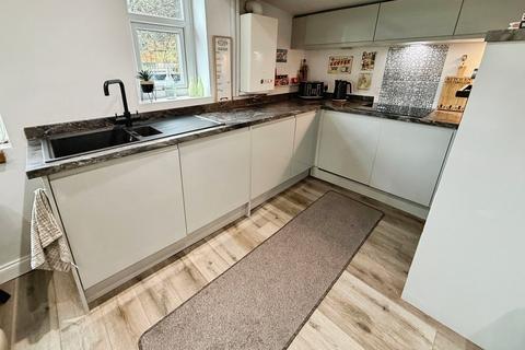 2 bedroom bungalow for sale, Baildon Road, Baildon, Shipley, BD17