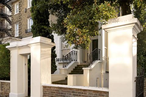 3 bedroom apartment to rent, Hill Road, London, NW8