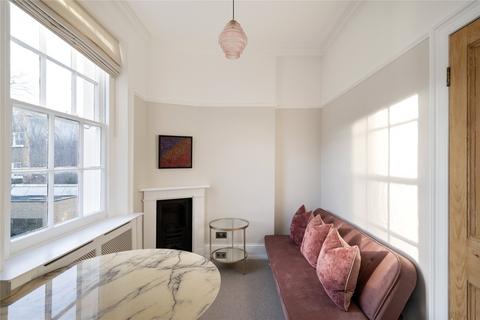 3 bedroom apartment to rent, Hill Road, London, NW8