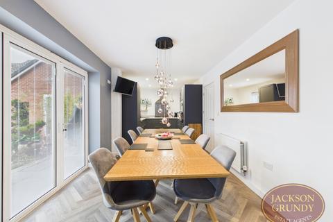 undefined, Walsingham Drive, Daventry, NN11 2LE
