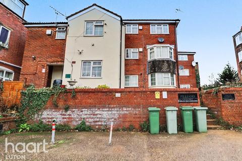 undefined, Cromwell Hill, Luton