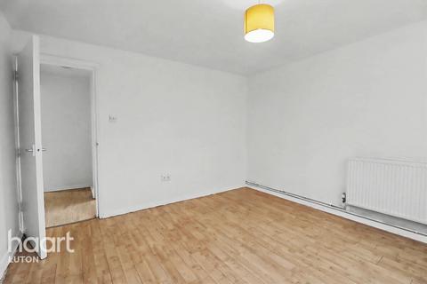 undefined, Cromwell Hill, Luton