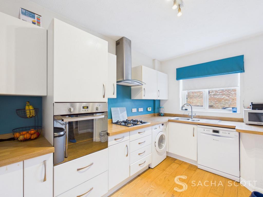 Kitchen / Breakfast Room