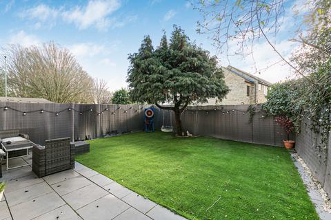 3 bedroom semi-detached house for sale, Upper Halliford Road, Shepperton, Surrey, TW17
