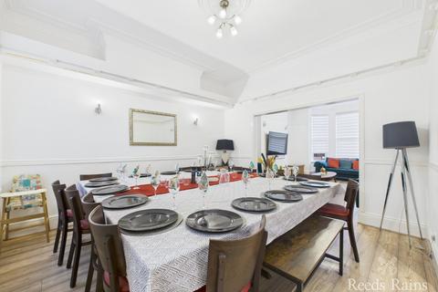 11 bedroom semi-detached house for sale, Trinity Road, East Yorkshire YO15