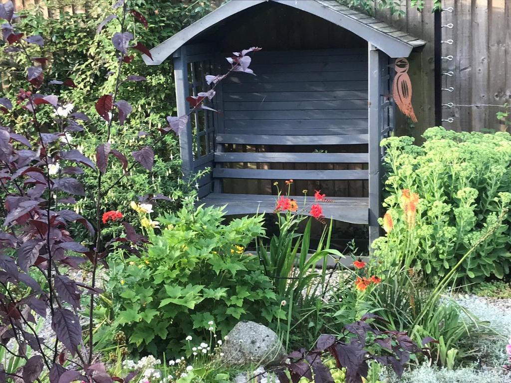 Garden 2.jpg