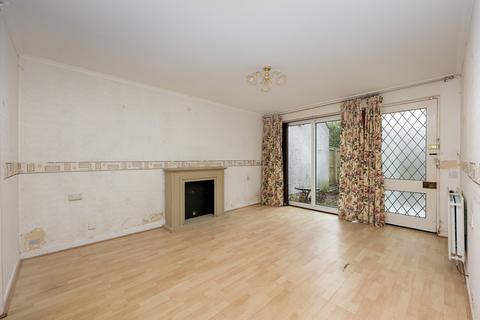 undefined, Mannering Court, Glenrothes, KY6