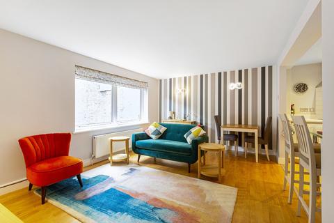 2 bedroom flat to rent, Kensington Gardens Square, London, W2