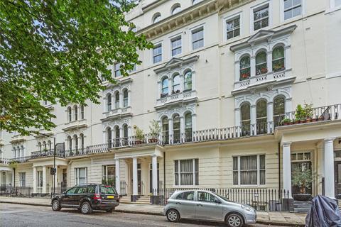 2 bedroom flat to rent, Kensington Gardens Square, London, W2