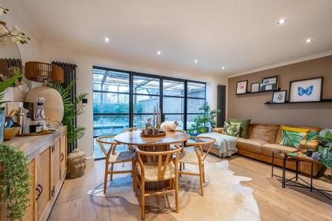 undefined, Jenkins Road, Plaistow, London, E13