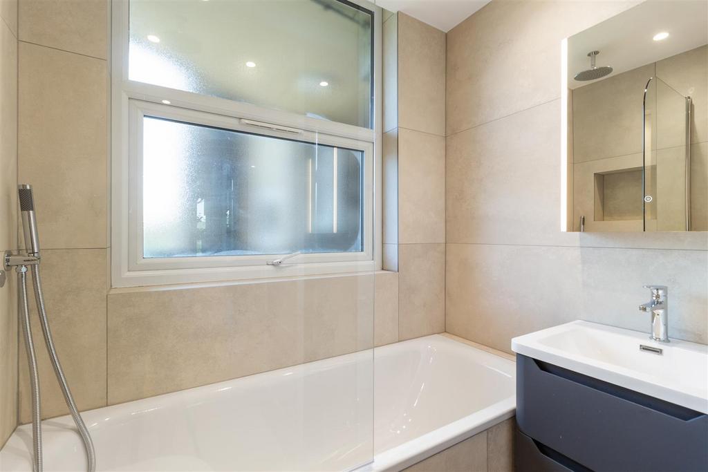 Unit 1, Boydell Court NW8 6 NJ-No Watermark-11.jpg