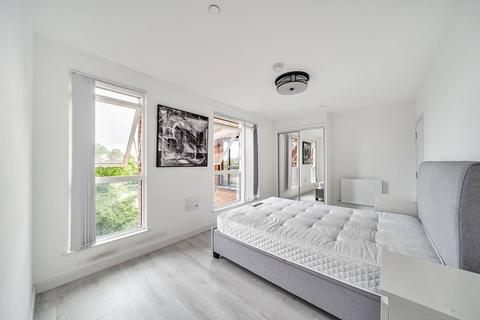 2 bedroom flat for sale, Shearwater Drive, Hendon, London, NW9