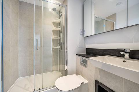 2 bedroom flat for sale, Shearwater Drive, Hendon, London, NW9