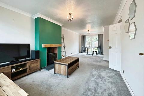 3 bedroom semi-detached house for sale, Harris Road, Northwich CW9