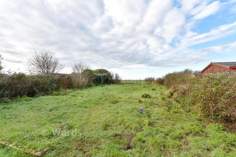2 bedroom chalet for sale, Dunes Road, Greatstone, Kent