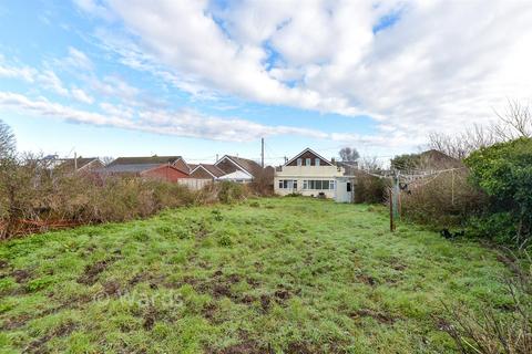2 bedroom chalet for sale, Dunes Road, Greatstone, Kent