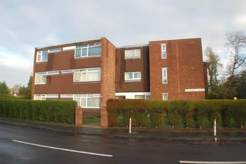 1 bedroom apartment to rent, ADDLESTONE