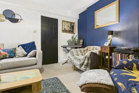 2 bedroom flat for sale, Elishaw Row, Eccles New Road, Salford, M5 4UJ