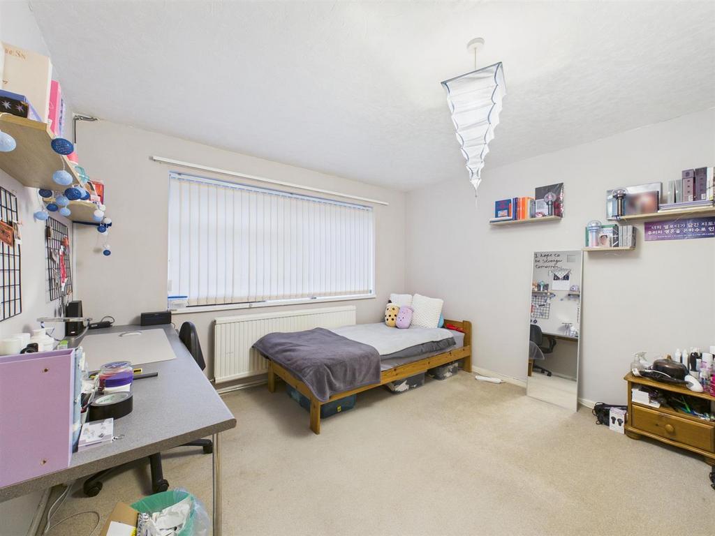 Lounge / current bedroom