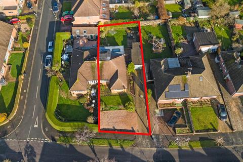 4 bedroom house for sale, Everest Road, Rugby