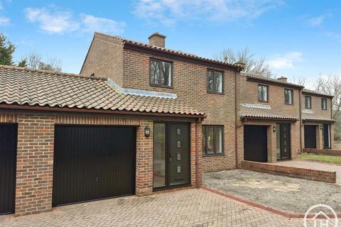 undefined, Beaumont Davey Close, Faversham