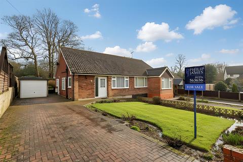 3 bedroom bungalow for sale, St. Annes Close, Coggeshall, Colchester