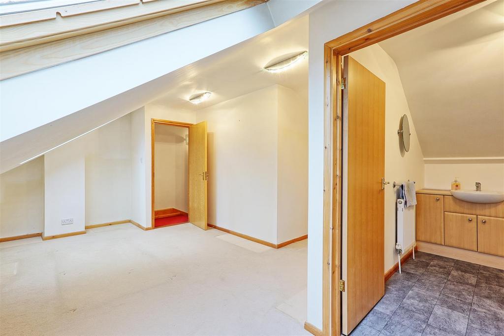 IMG 4619 20 21 easy HDR-interior3.jpg