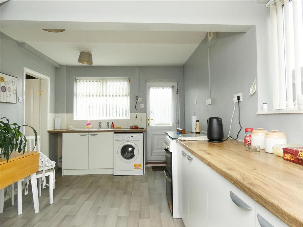 Breakfast Kitchen