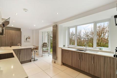 5 bedroom detached house for sale, Lyons Lane, Appleton, WA4
