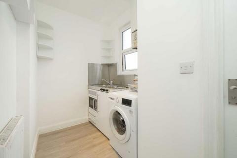 1 bedroom flat to rent, Churchmead Road, London, NW10