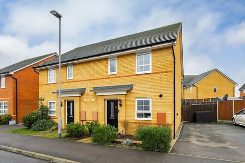 Fortress Road, Carbrooke
