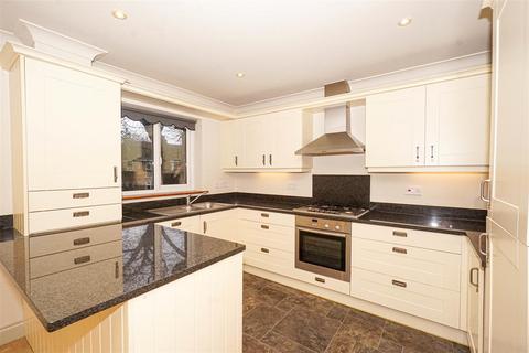 2 bedroom flat for sale, Hollington Park Road, St. Leonards-On-Sea