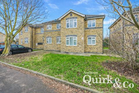 1 bedroom flat for sale, Elsinor Avenue, Canvey Island, SS8