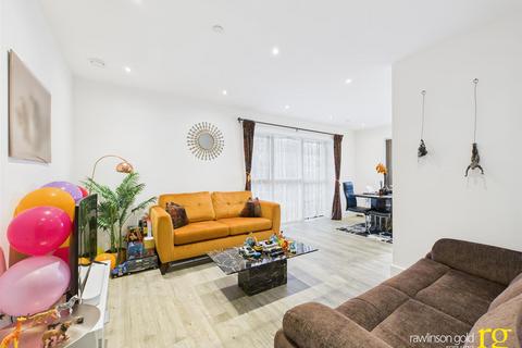 2 bedroom flat for sale, Masters Court, Harrow