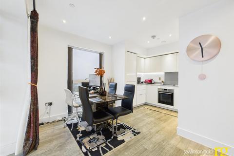 2 bedroom flat for sale, Masters Court, Harrow
