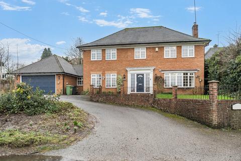 undefined, Basingstoke Road, Alton, Hampshire, GU34