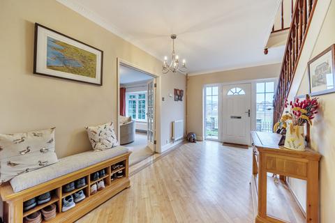undefined, Basingstoke Road, Alton, Hampshire, GU34