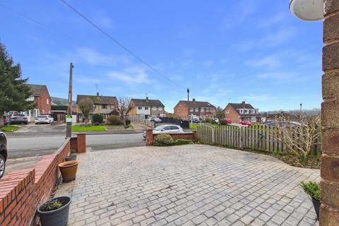 undefined, Chesterfield S42