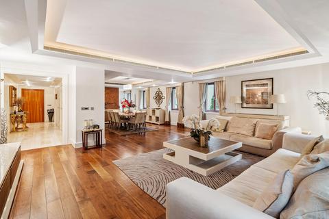Lancelot Place, London, SW7