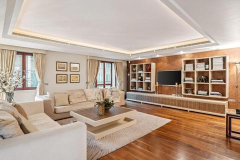 undefined, Lancelot Place, London, SW7