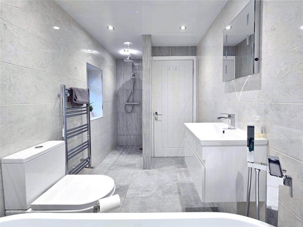 Four-Piece Bathroom