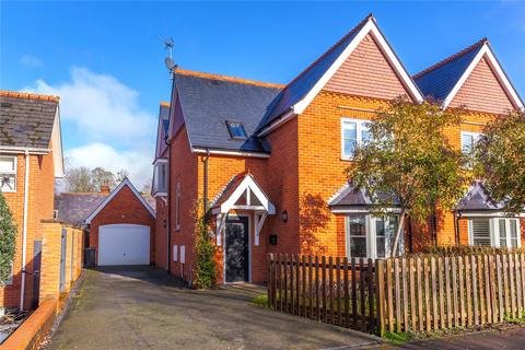 undefined, Braybrooke Road, Berkshire RG10