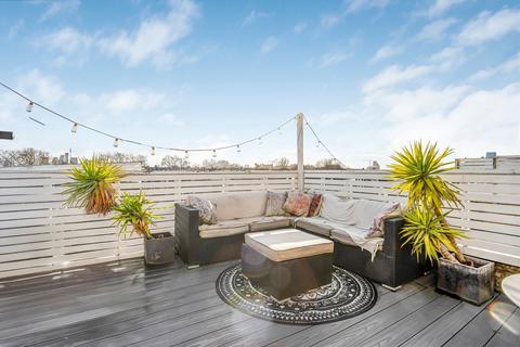 2 bedroom flat for sale, New Kings Road, London SW6