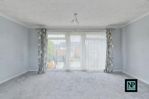 3 bedroom semi-detached house for sale, Tamworth Road, Two Gates, B77